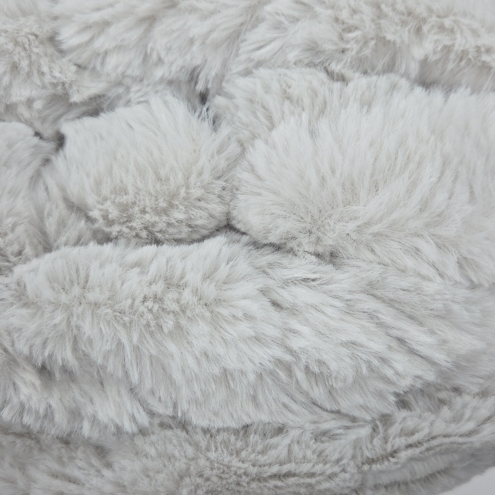 Luxurious Light Grey Textured Blanket NEW - Picture 13 of 13